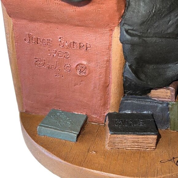 Tom Clark Gnome Figurine SIGNED Judge Snepp Vintage sculpture lawyer gift court - Picture 6 of 16
